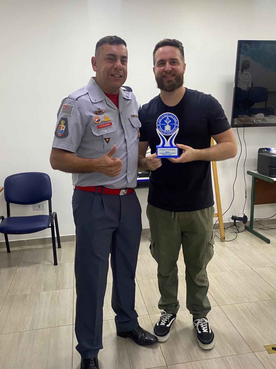 Foto da notícia: Projeto Profissões e Seus Desafios leva conhecimento e inspiração aos jovens de Ferraz de Vasconcelos