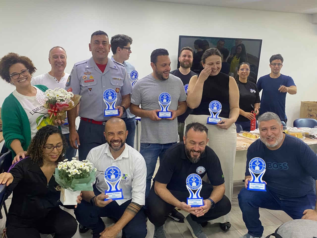 Foto da notícia: Projeto Profissões e Seus Desafios leva conhecimento e inspiração aos jovens de Ferraz de Vasconcelos